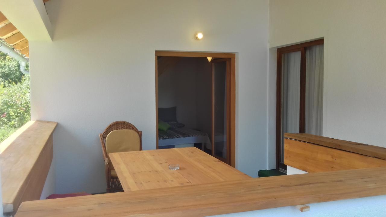 Galesic Apartments & Rooms コレニツァ エクステリア 写真